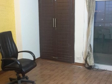 Bathroom in 2 BHK Apartment at Amrapali Princely Estate, Sector 76 – for Sale