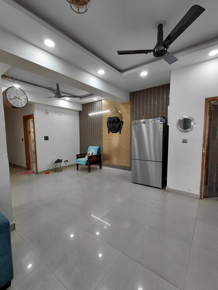 Cover Image, saya-gold-avenue 3 Bedroom 1760 Sq.Ft. Apartment In Vaibhav Khand Ghaziabad 9767448