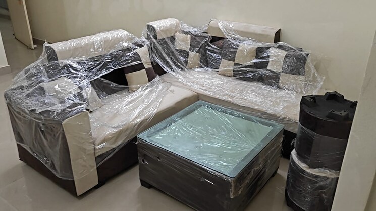 Team Area, suncity-avenue-102 2 Bedroom 632 Sq.Ft. Apartment In Sector 102 Gurgaon 9767483