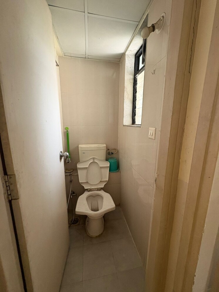 Bathroom, lodha-golden-dream 1 Bedroom 499 Sq.Ft. Apartment In Dombivli East Thane 9767491