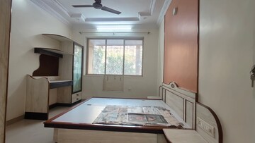 Bedroom in 2 BHK Apartment at Gundecha Valley of Flowers, Kandivali East – for Rent