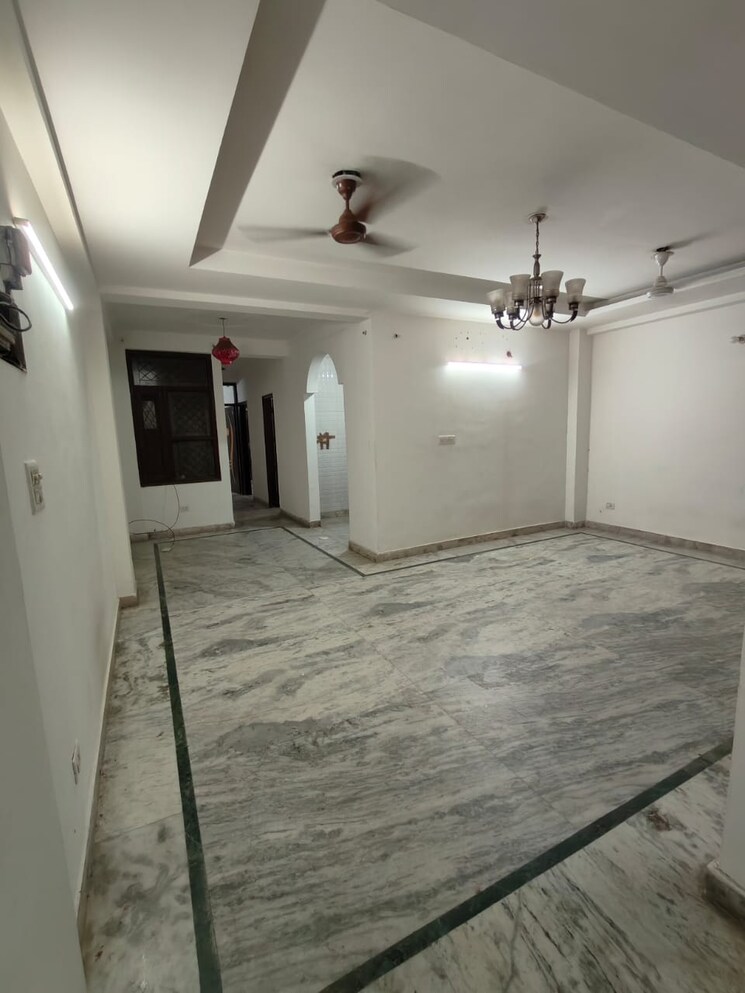 Bedroom, panchsheel park 2 Bedroom 900 Sq.Ft. Builder Floor In Panchsheel Park Delhi 9767575