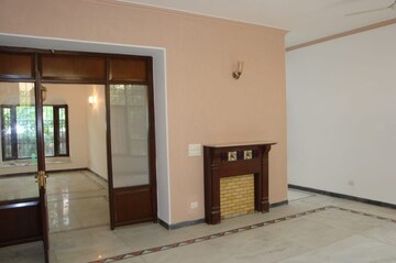 3.5 BHK Independent House For Rent in Sushant Lok I