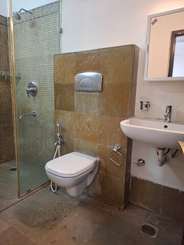 Bathroom in 5 BHK Villa at Banjara Hills – for Rent