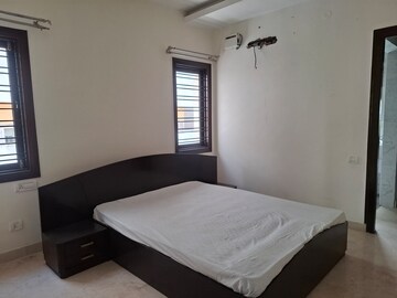 Bedroom in 5 BHK Villa at Banjara Hills – for Rent