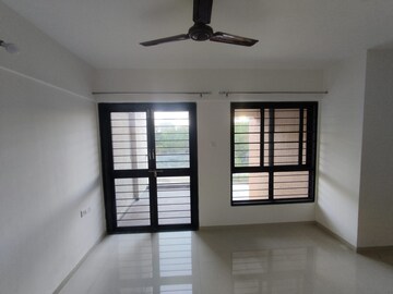 Room in 2 BHK Apartment at Kohinoor Coral Phase 3, Hinjewadi – for Rent