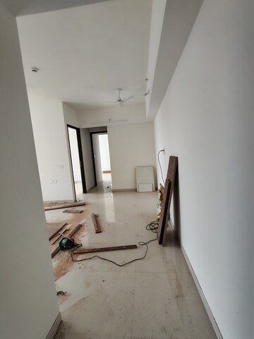 Furnished Amenities in 2 BHK Apartment at Lodha Amara Tower 24 And 25, Kolshet Road – for Rent