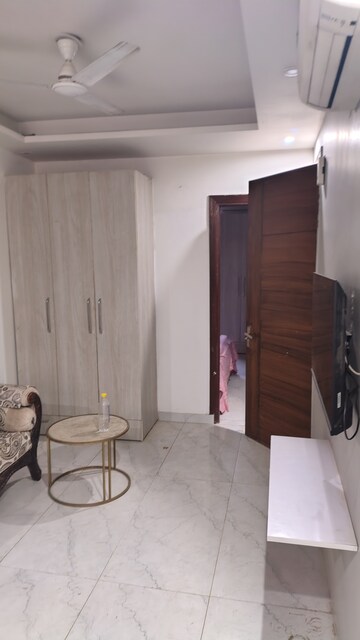 Bathroom in 1 BHK Builder Floor at Sushant Lok Iii – for Rent