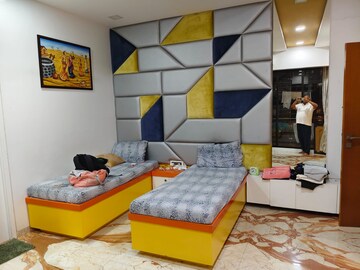 Bedroom in 3 BHK Apartment at Dadar West – for Rent