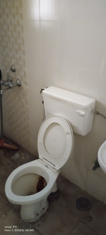 Bathroom in 2 BHK Apartment at Shree Vardhman Mantra, Sector 67 – for Rent