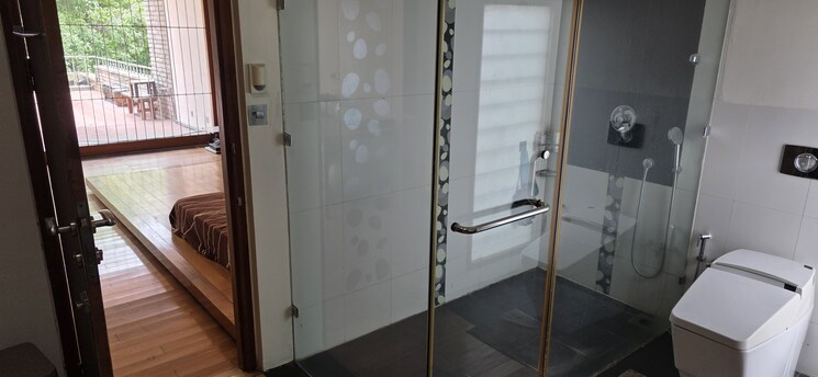 Bathroom, hsr layout sector 3 4 Bedroom 5000 Sq.Ft. Villa In Hsr Layout Sector 3 Bangalore 9768768