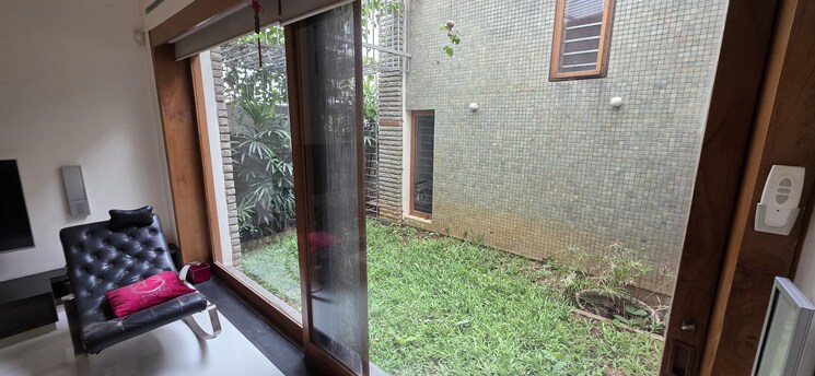 Balcony, hsr layout sector 3 4 Bedroom 5000 Sq.Ft. Villa In Hsr Layout Sector 3 Bangalore 9768768