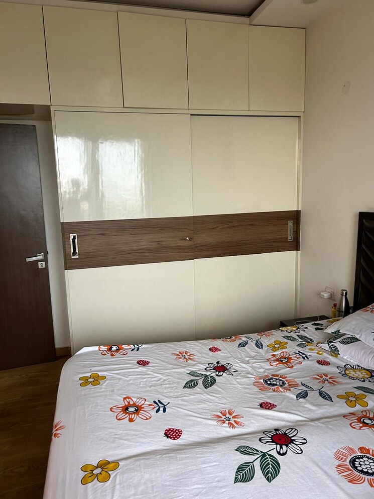 undefined, emaar-palm-gardens 3.5 Bedroom 1900 Sq.Ft. Apartment In Sector 83 Gurgaon 9768973