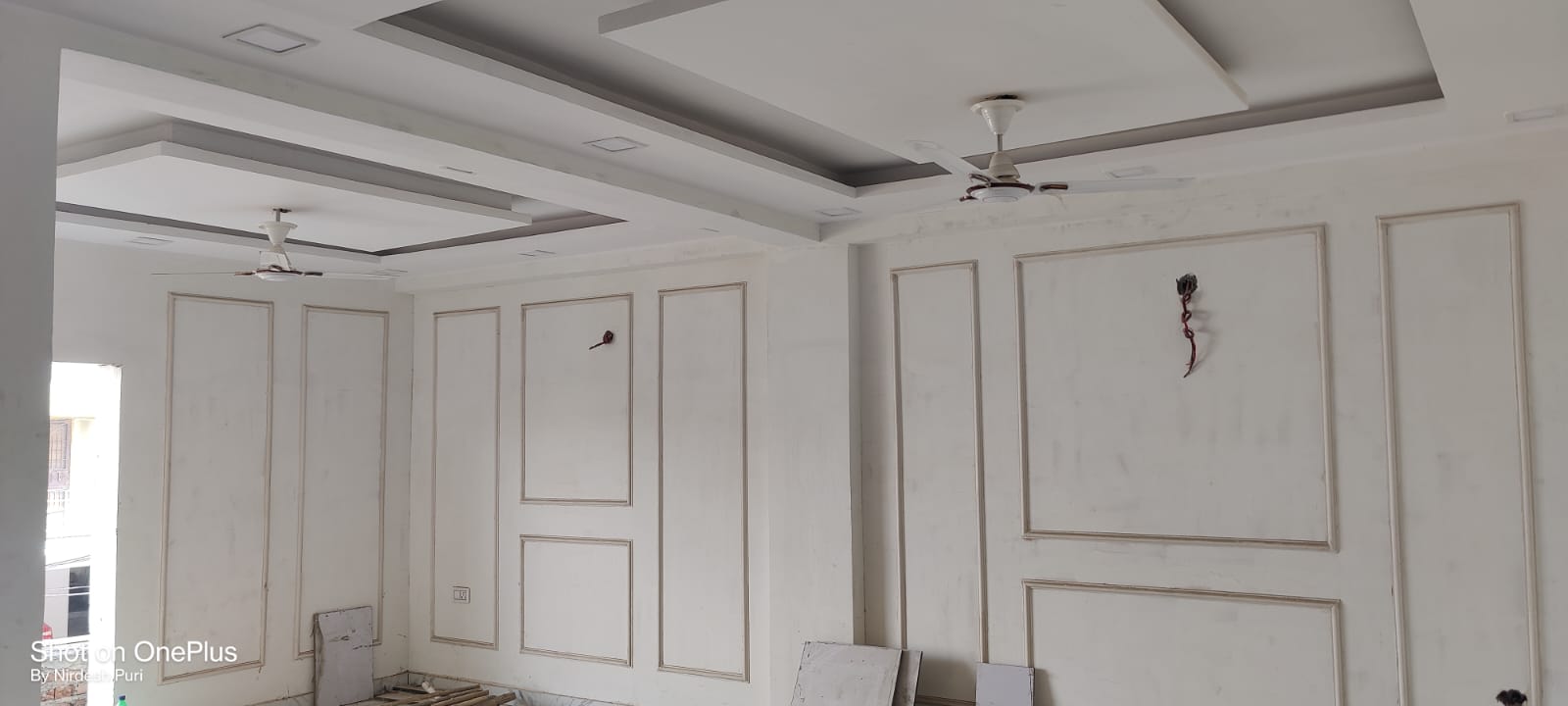 Building Lobby in 3 BHK Builder Floor at Green Fields Colony – for Sale