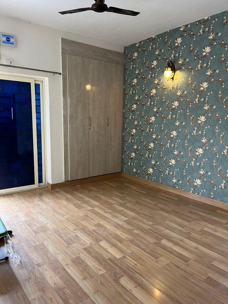 Room, puri-aman-vilas 3 Bedroom 1665 Sq.Ft. Builder Floor In Sector 89 Faridabad 9769199