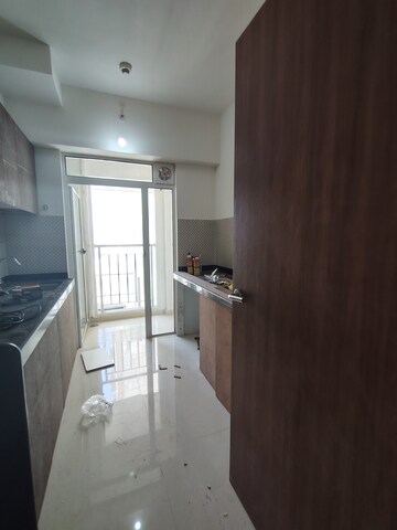 Furnished Amenities in 2 BHK Apartment at Lodha Amara Tower 23, Kolshet Road – for Rent