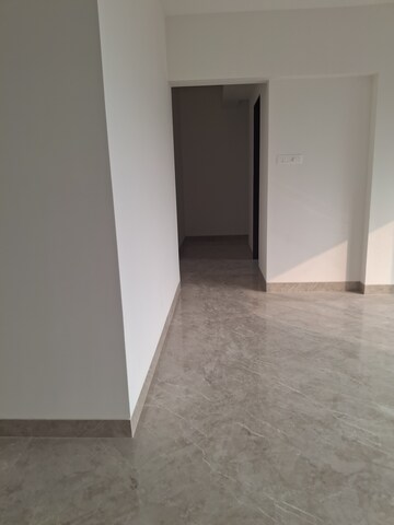 Furnished Amenities in 3 BHK Apartment at Rangoli Goghari Mansion, Santacruz West – for Rent