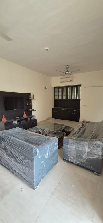 Living Room in 2.5 BHK Apartment at Ireo Uptown, Sector 66 – for Sale