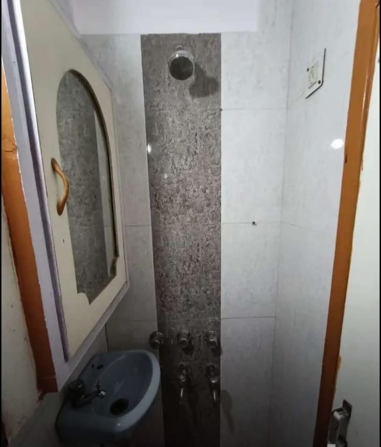 undefined, rohini sector 9 1 Bedroom 700 Sq.Ft. Builder Floor In Rohini Sector 9 Delhi 9769546