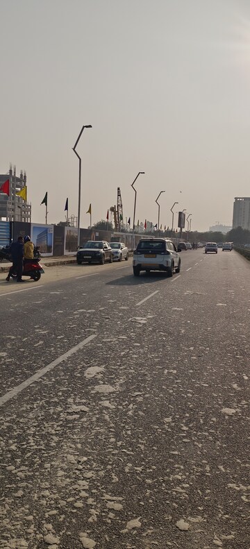 Parking in  Office Space at Gomti Nagar – for Sale