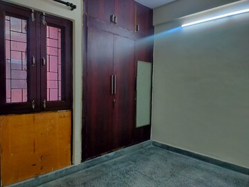 Room in 1 BHK Apartment at Molarband – for Sale