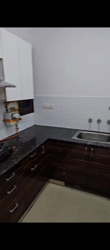 Kitchen in 1 BHK Builder Floor at Shakti Khand 2 – for Rent