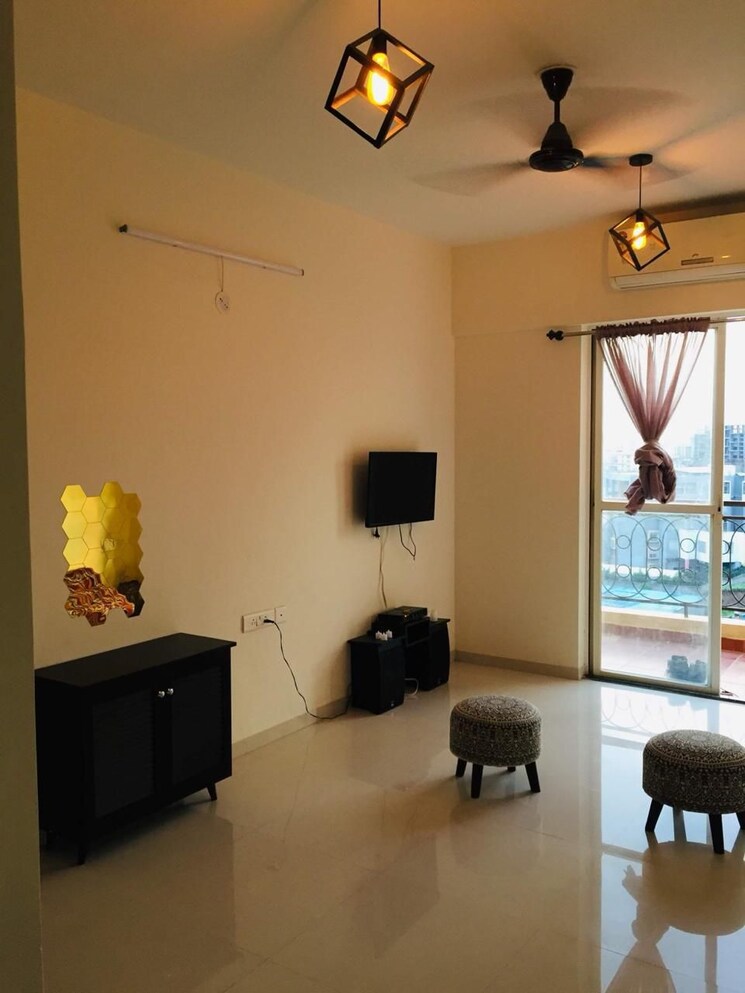 Room, majestique-euriska 2 Bedroom 1059 Sq.Ft. Apartment In Mohammadwadi Pune 9770114