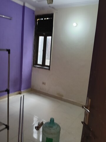 Room in 1 BHK Builder Floor at Neb Sarai – for Rent