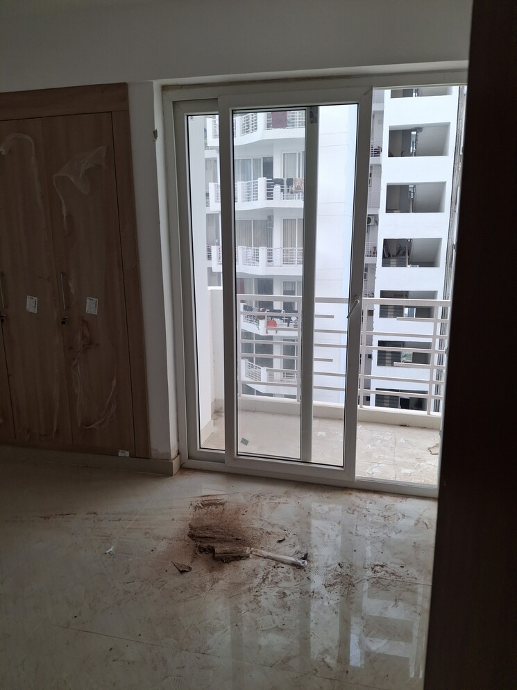 Cover Image, urban-axis-urban-woods 3 Bedroom 1506 Sq.Ft. Apartment In Sushant Golf City Lucknow 9770325