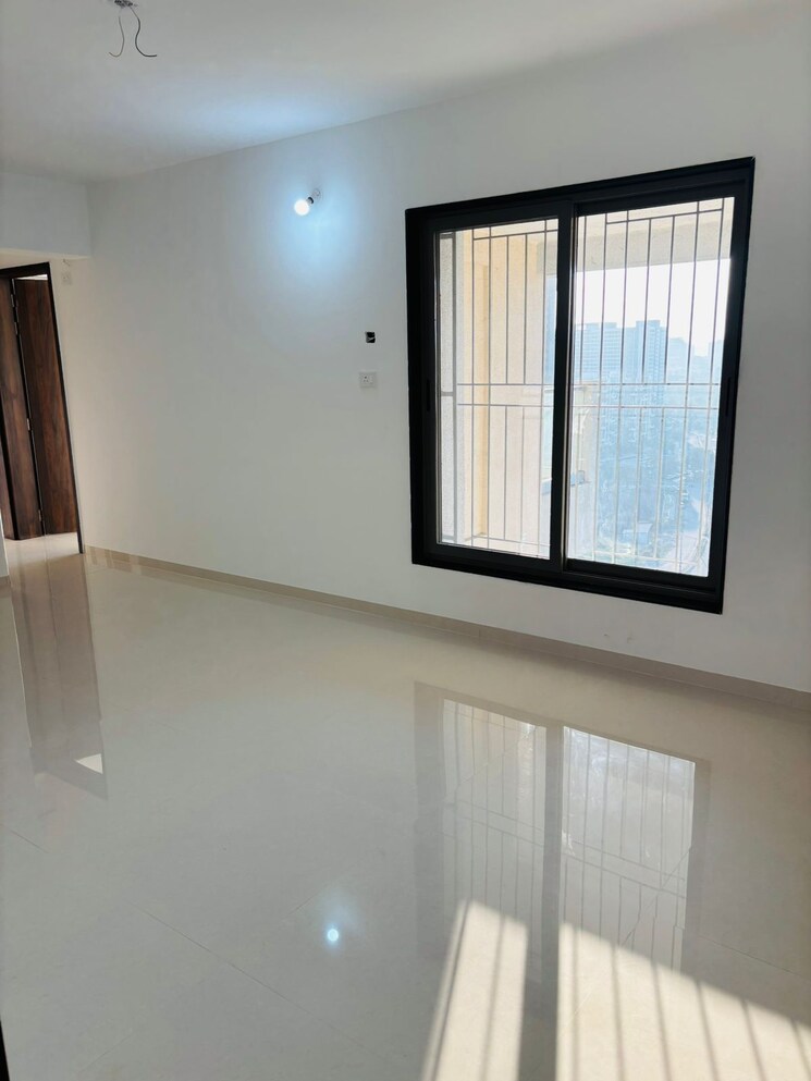 Room, hs-lagom-homes 2 Bedroom 850 Sq.Ft. Apartment In Wakad Pune 9770542