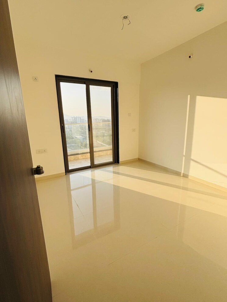 Room, hs-lagom-homes 2 Bedroom 850 Sq.Ft. Apartment In Wakad Pune 9770542