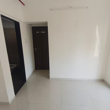 Room in 2 BHK Apartment at Yashraaj Park, Ghodbunder Road – for Rent