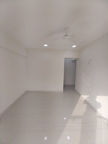Room in 2 BHK Apartment at Andheri East – for Rent
