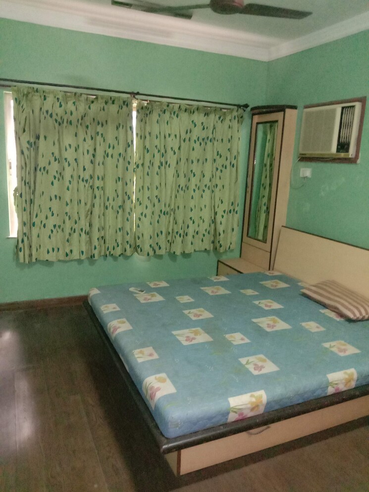 Bedroom, raheja-sherwood 2 Bedroom 1040 Sq.Ft. Apartment In Goregaon East Mumbai 9770811