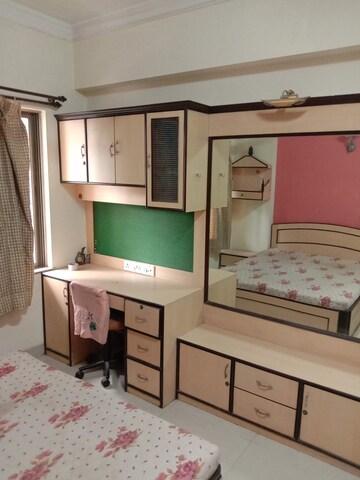 Kitchen in 2 BHK Apartment at Raheja Sherwood, Goregaon East – for Rent