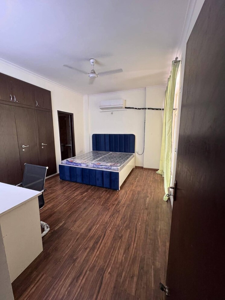Living Room, saket 2 Bedroom 1500 Sq.Ft. Apartment In Saket Delhi 9770936