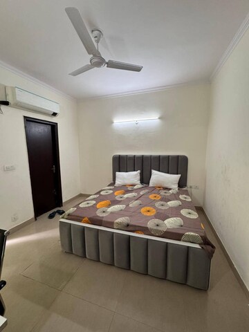Bedroom in 2 BHK Apartment at Saket – for Rent