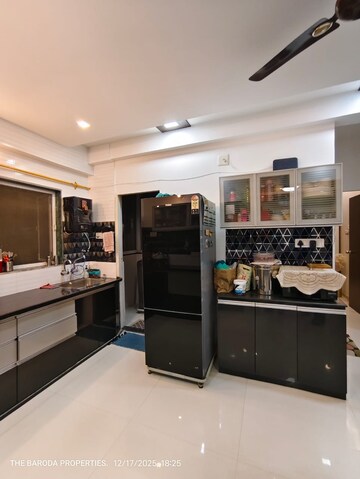 Kitchen in 4 BHK Builder Floor at Vasundhara Sector 12 – for Sale