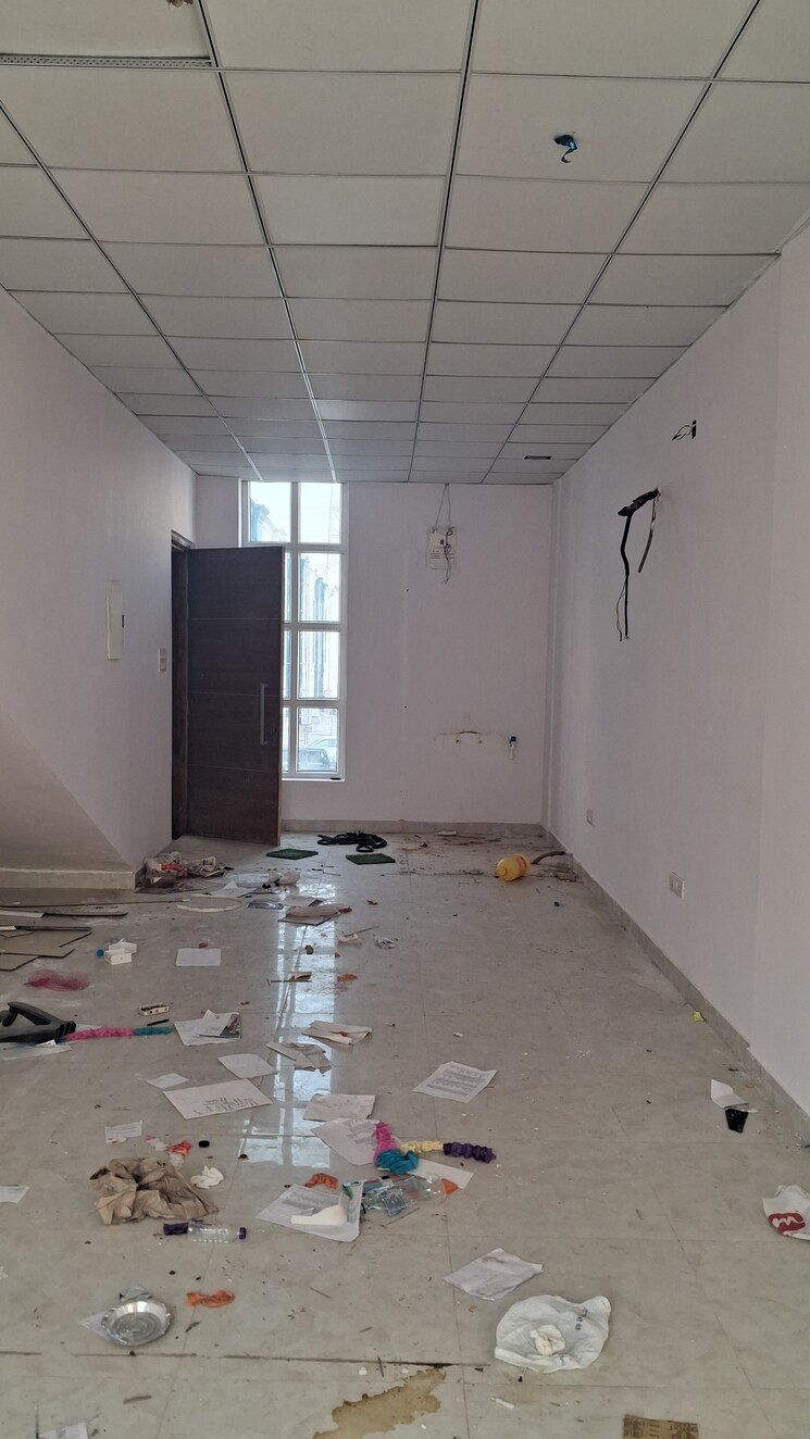 Floor Plan, omaxe-world-street Commercial Office Space 550 Sq.Ft. In Sector 79 Faridabad 9771075