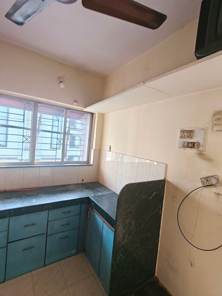 Kitchen, akurli-shivshakti-chs 1 Bedroom 650 Sq.Ft. Apartment In Lokhandwala Mumbai 9770973
