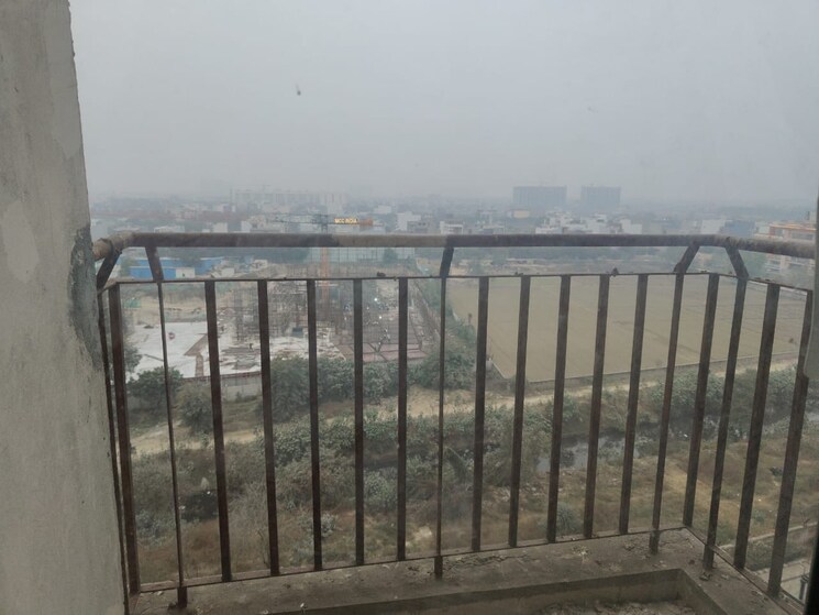 Balcony, wave-city 2 Bedroom 840 Sq.Ft. Apartment In Wave City Ghaziabad 9770982