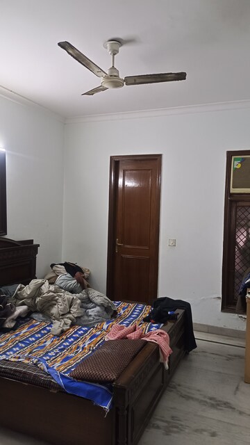 Bedroom in 3 BHK Builder Floor at New Rajinder Nagar – for Sale