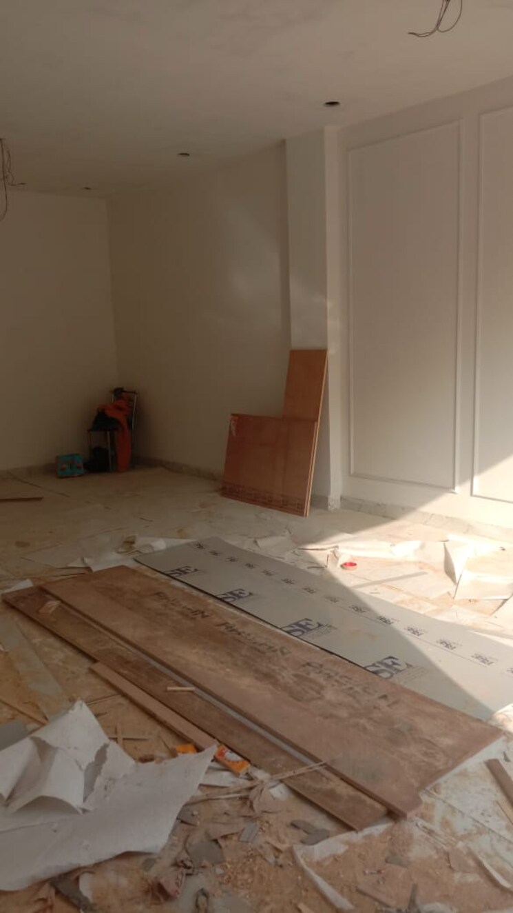 Bedroom, raj nagar sector 14 5 Bedroom 170 Sq.Yd. Builder Floor In Raj Nagar Sector 14 Ghaziabad 9771269