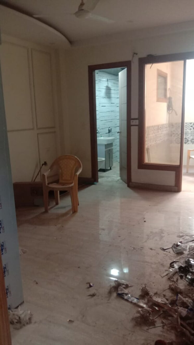 Room, raj nagar sector 14 5 Bedroom 170 Sq.Yd. Builder Floor In Raj Nagar Sector 14 Ghaziabad 9771269