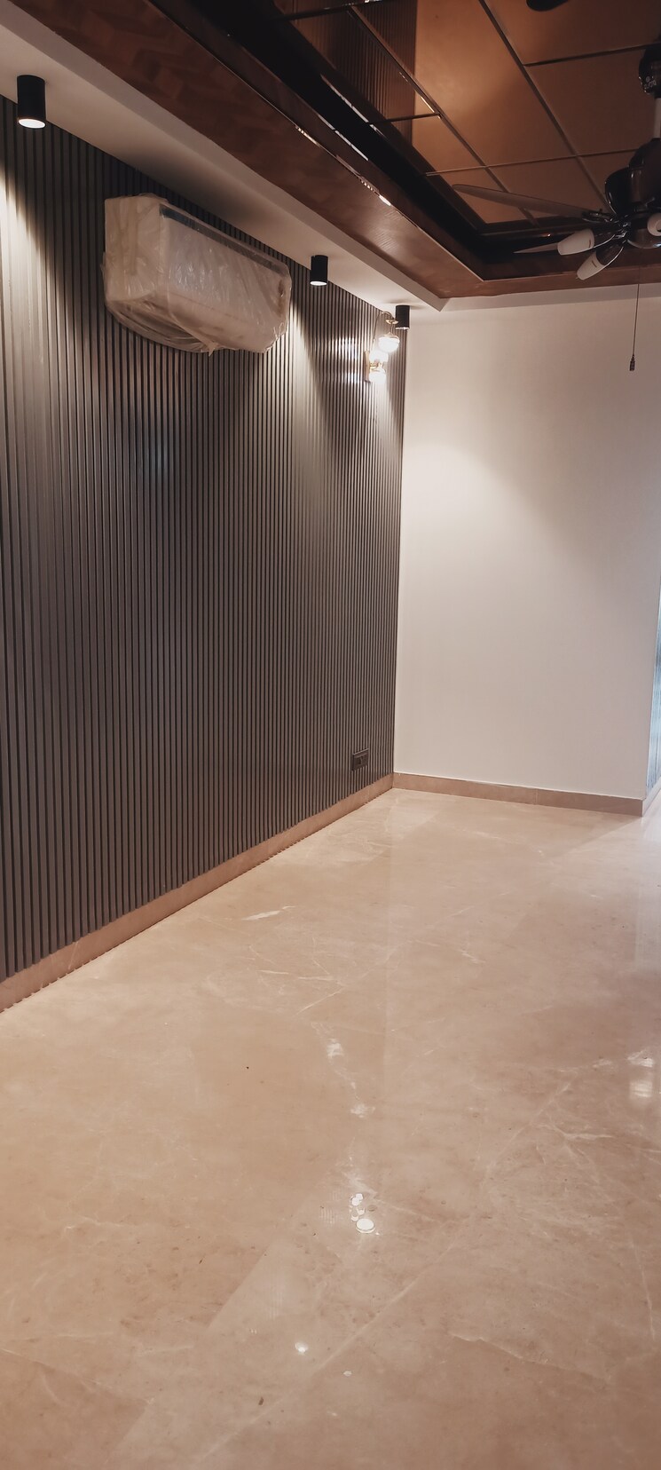 Room, mohit-house 4 Bedroom 3000 Sq.Ft. Builder Floor In Sushant Lok I Gurgaon 9771291