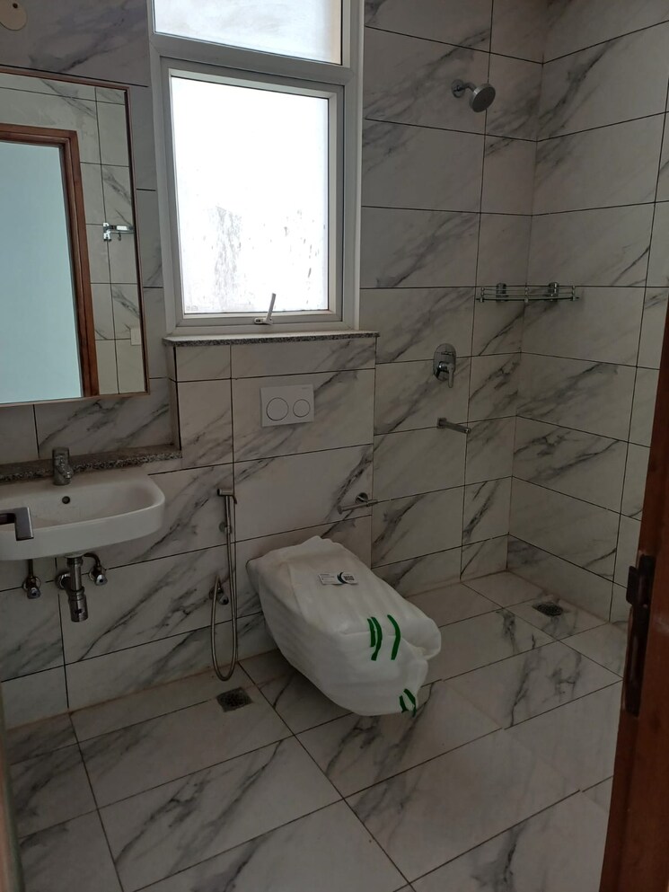 Bathroom, conscient-hines-elevate 3 Bedroom 2595 Sq.Ft. Apartment In Sector 59 Gurgaon 9771383