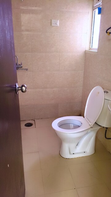 Bathroom in 2 BHK Apartment at Windsor Paradise 2, Raj Nagar Extension – for Sale
