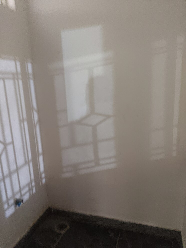 Bathroom, s-v-residency-bellandur 1 Bedroom 600 Sq.Ft. Apartment In Bellandur Bangalore 9771422