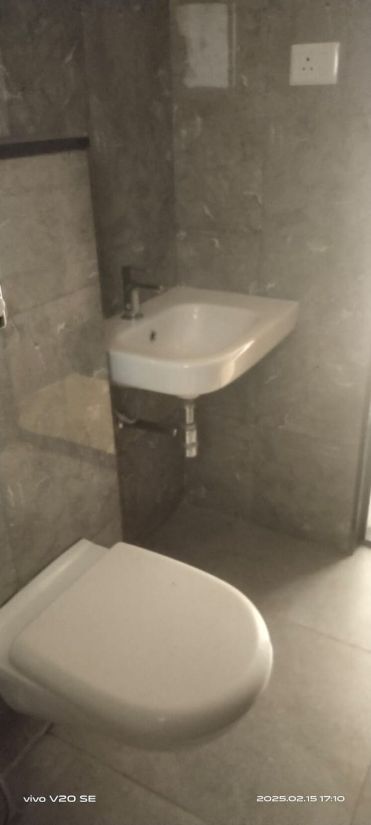 Bathroom, vtp-beaumonde 2 Bedroom 708 Sq.Ft. Apartment In Kharadi Pune 9771559