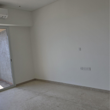 Room in 3 BHK Apartment at Lokhandwala Minerva Mahalaxmi, Arthur rd – for Rent